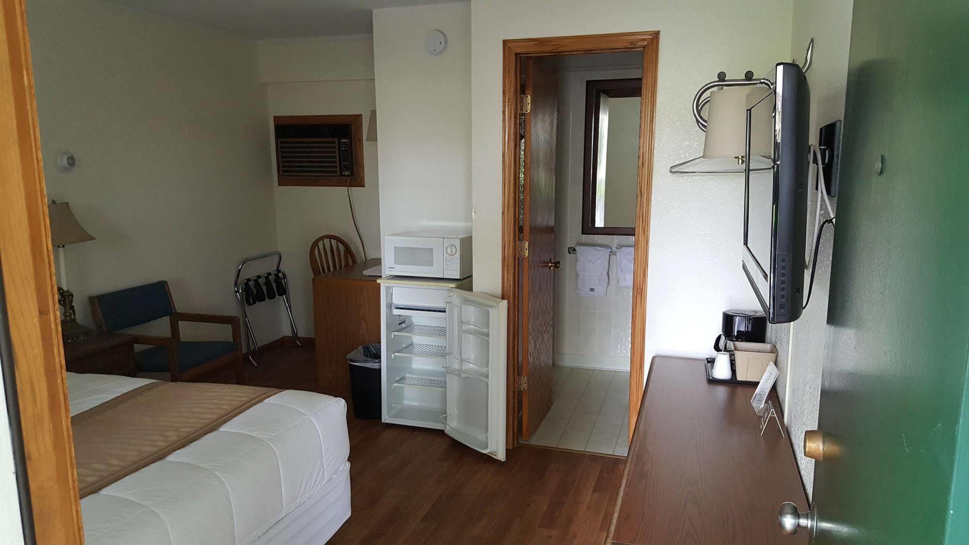 Budget Host Inn Детройт-Лейкс Экстерьер фото